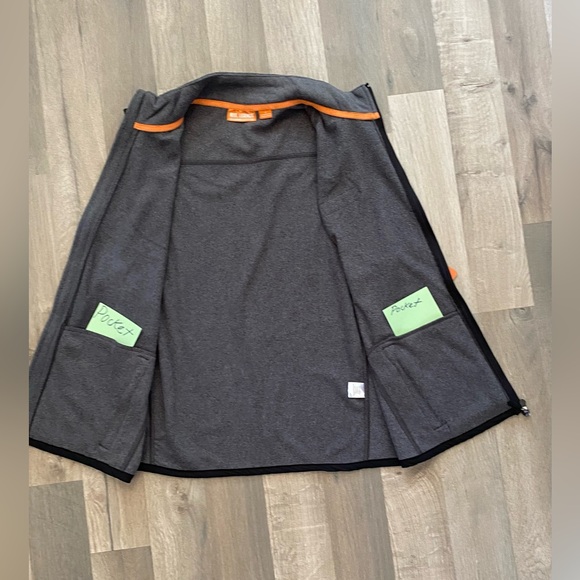 Reel Legends Vest Men's Small Grey Fleece Sleeveless Outdoors Casual Men's NEW - Picture 9 of 12